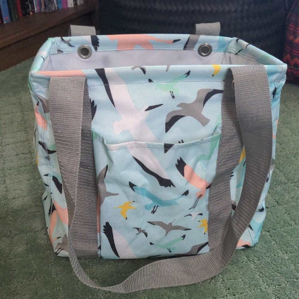 NWOT Thirty One Small Utility Tote, Bird Print
